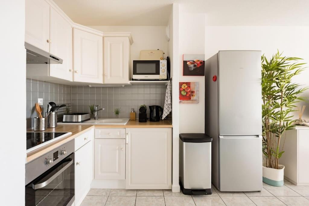 Port-Frejus, Le Paladien, Appartement 2 Pieces Climatise, Terrasse & Parking Ngoại thất bức ảnh